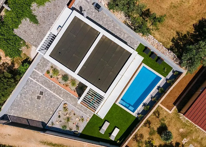 Cubic Feriehus Pula