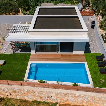 Cubic بيت للعطل