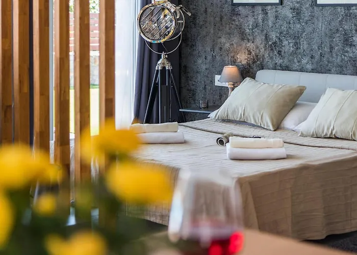 Semesterbostad Cubic *