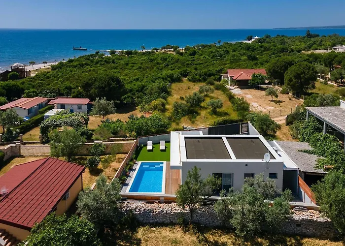 Cubic Σπίτι διακοπών Πούλα